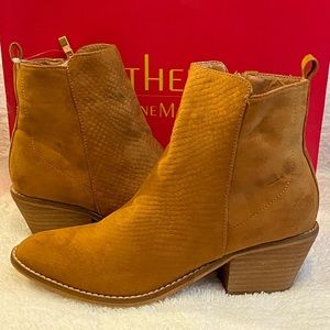 women’s boots